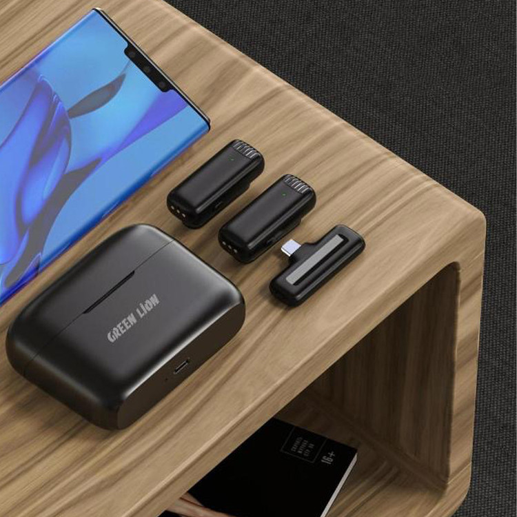 میکروفن بی سیم گرین لاین مدل 2in1 Digital Display Lightning