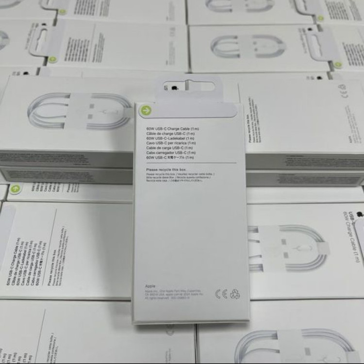 کابل USB-C مدل iPhone 16 طول 1 متر / کابل شارژ آیفون
